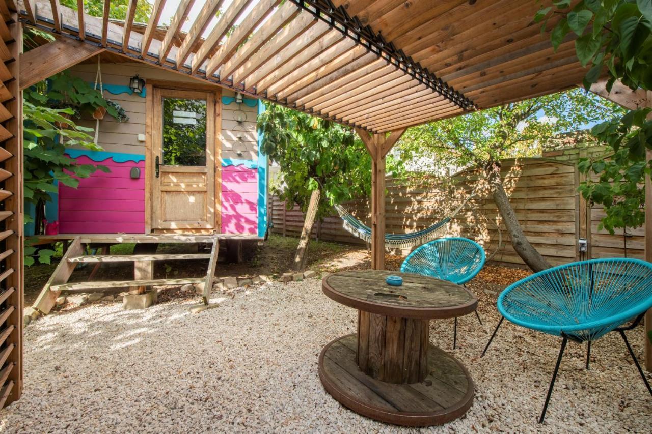 Roulotte Insolite Avec Terrasse Proche Paris Noisy-le-Grand Bagian luar foto